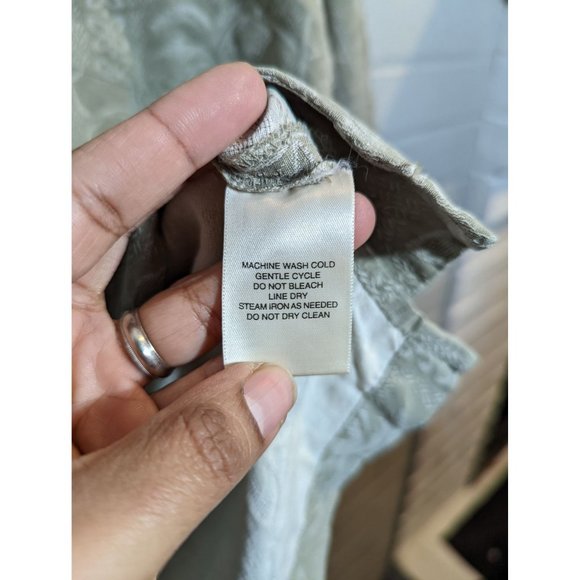 St. John's Bay 100% Silk Button Down Short Sleeve Men's Shirt Size M - Picture 5 of 5